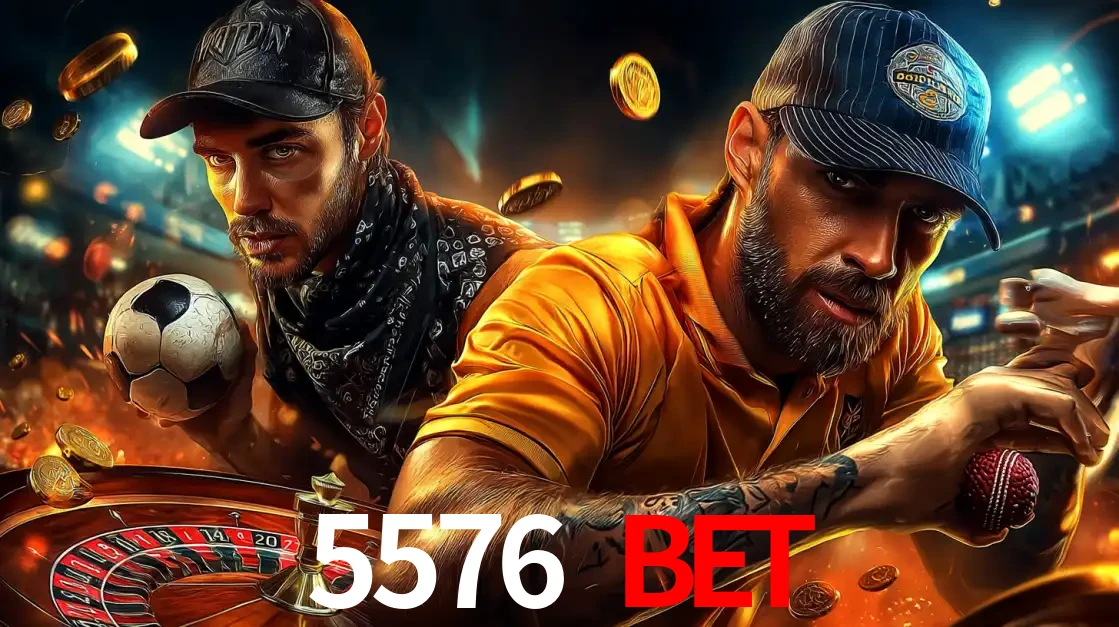 Montagem de apostas esportivas e cassino no 5576 BET, com um homem segurando uma bola de futebol e outro uma de beisebol sobre uma roleta e moedas voadoras.